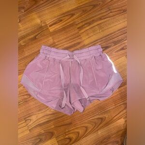 Lululemon Athletic Hotty Hot Shorts Size 6